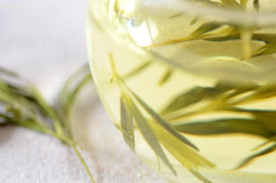 哪類(lèi)人不適合喝石竹茶，石竹茶的功效與禁忌