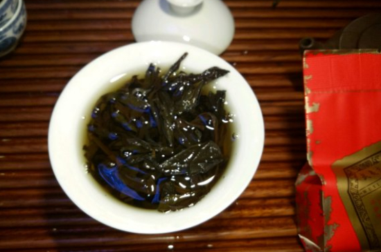 肉桂可以用紫砂壺沖泡嗎，紫砂壺能泡武夷巖茶肉桂用嗎？