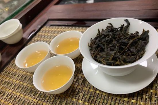 哪些茶適合泡功夫茶，功夫茶應(yīng)該配什么茶葉