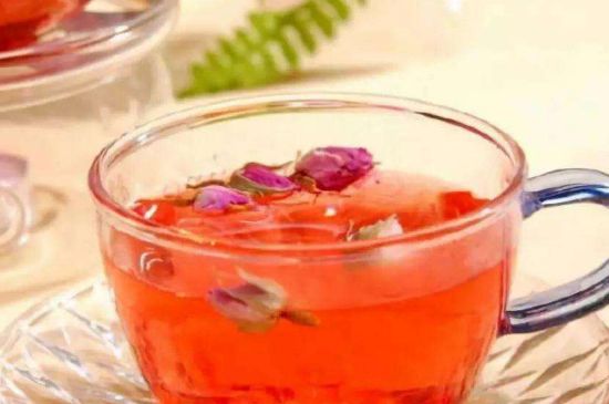 蜂蜜泡茶葉的副作用，蜂蜜泡茶葉有什么禁忌