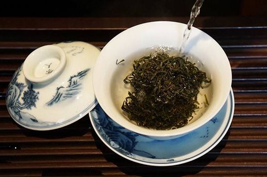 各類茶的注水方式，不同的茶泡茶時(shí)怎么注水