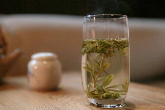 冷泡茶用什么茶葉最好，什么樣的茶適合冷泡？