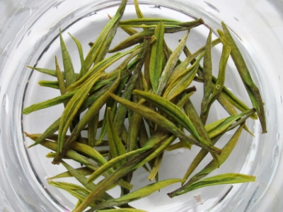 安吉白茶的功效與作用，簡單概括安吉白茶功效