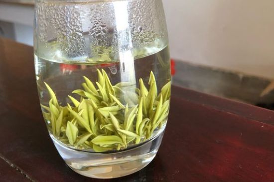 安吉白茶夏天怎么保存，安吉白茶能冷凍儲(chǔ)存嗎？