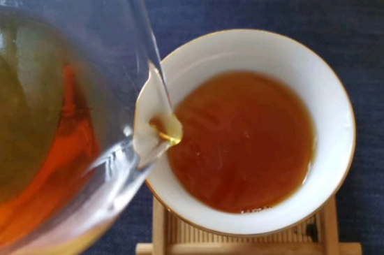 普洱茶十大學(xué)費(fèi)茶排名，吉普H是學(xué)費(fèi)茶？