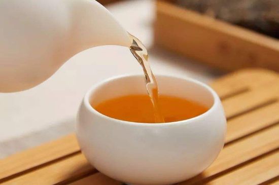 泡好的茶水放冰箱能保存多久，泡好的茶冷藏放多久？