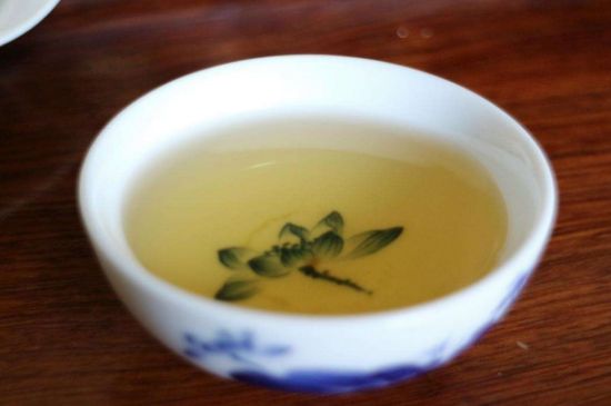 茉莉香精茶的鑒別方法，茉莉茶加香精怎樣識(shí)別？