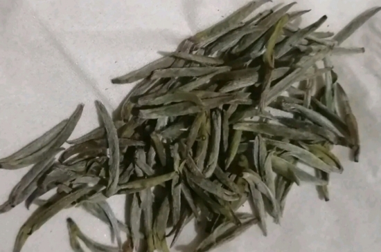 過期茶葉的八大妙用，過期的陳茶葉還能干什么用？