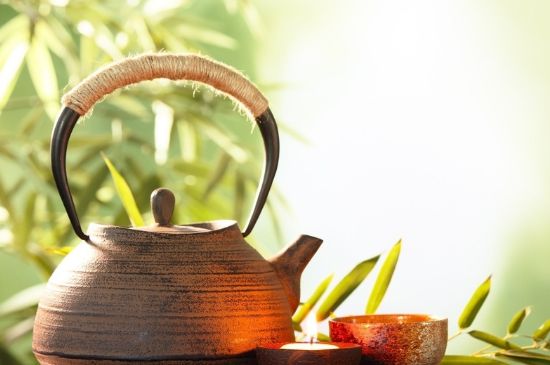 <a href=http://m.shanghailijiu.com/chaju/jinshu/ target=_blank class=infotextkey>日本鐵壺</a>怎么開壺，新鐵壺開壺方法