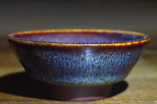 化工建盞是什么樣子的，建盞如何區(qū)分化工釉