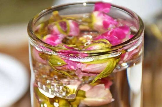 好玫瑰花茶多少錢一斤啊，玫瑰花茶價(jià)格多少錢合理？