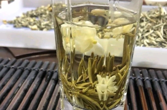茉莉花花茶能煮嗎，喝茉莉花茶適合煮好還是泡好？