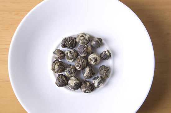 茉莉龍珠茶男人能喝嗎，男性夏季可以喝龍珠茶嗎