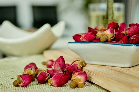 干玫瑰花泡水放幾顆，玫瑰花泡水一次放幾朵？