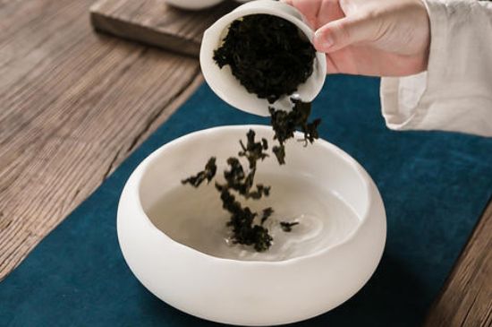 茶洗與茶盂區(qū)別圖片，怎樣使用茶盂和茶洗
