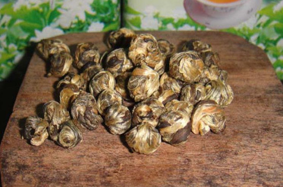 茉莉龍珠一次泡幾顆，茉莉龍珠一一杯放幾顆