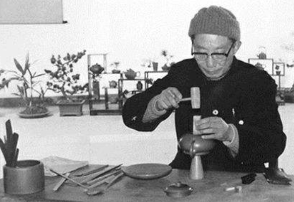 景舟八式紫砂壺圖片及名稱，經(jīng)典壺型顧景舟八式值多少錢？