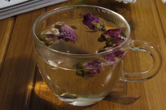 怎么判斷玫瑰花茶好不好，玫瑰花茶怎么樣鑒別