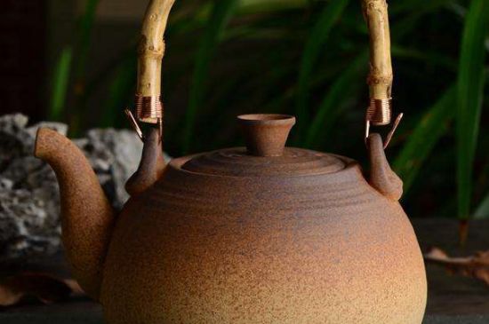 新買燒水陶壺如何開壺，燒水陶壺怎么開壺方法