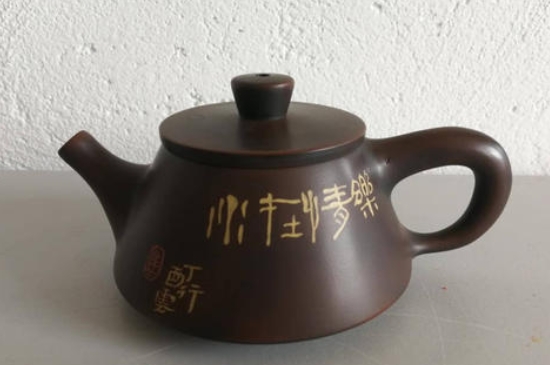 四大名陶哪個(gè)泡茶最好，中國(guó)四大名陶主要泡什么茶？