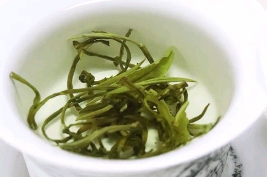 茉莉香珠跟龍珠有什么區(qū)別嗎，茉莉龍珠和茉莉香珠那個好？