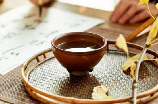 建盞喝茶的害處，建盞喝茶重金屬中毒？