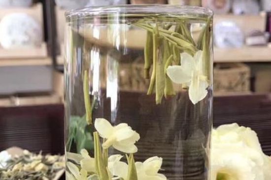 茉莉龍珠保質(zhì)期多長時間，茉莉龍珠茶放幾年了還能喝嗎？