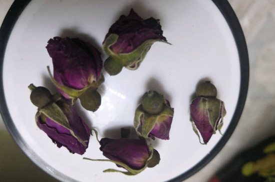 玫瑰花泡水喝的9大禁忌，喝玫瑰花茶有什么禁忌
