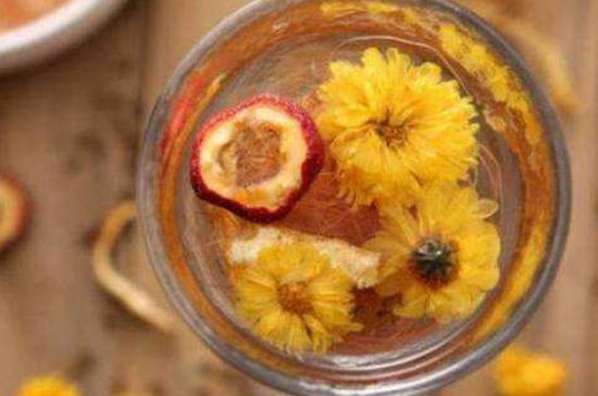 祛濕氣雙花茶，喝什么花茶祛濕氣排毒養(yǎng)顏