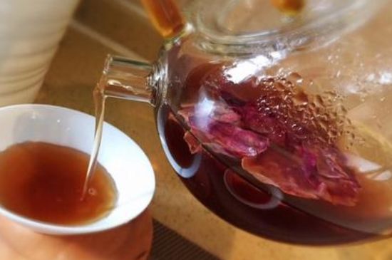 喝玫瑰花茶能祛斑嗎，玫瑰花茶有祛斑的功效嗎？