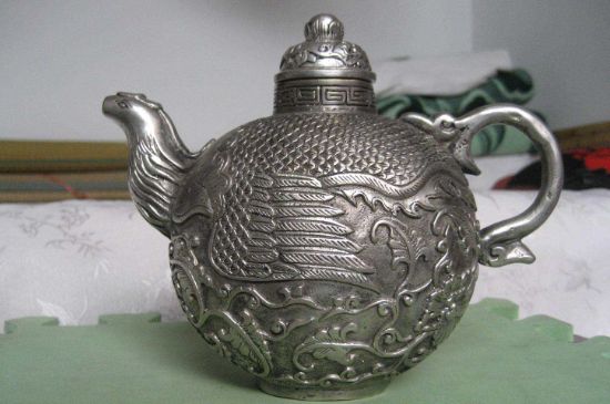 銀壺泡茶后為什么會變黑，銀壺內(nèi)膽發(fā)黑怎么辦