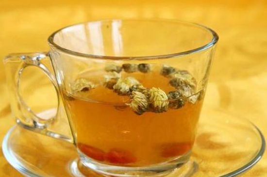 菊花茶的最佳搭配有哪幾樣，菊花茶和什么搭配喝效果好？