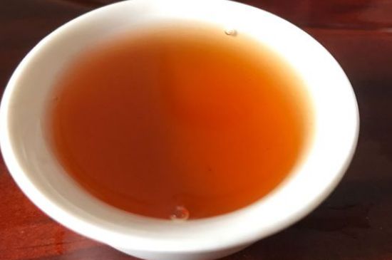 正山小種喝起來苦澀有點(diǎn)酸對嗎，正山小種發(fā)酸有害嗎