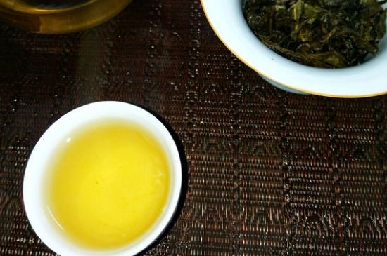 一天什么時候喝黑茶最好，喝黑茶一天最佳時間和季節(jié)