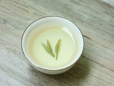 竹葉青茶怎么樣，檔次較高味道略苦價(jià)格比較貴