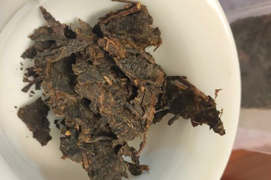 一天什么時候喝黑茶最好，喝黑茶一天最佳時間和季節(jié)