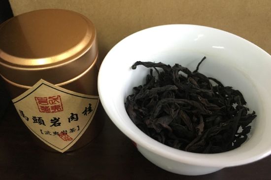 拼配的馬頭巖肉桂，還配叫馬肉嗎？請叫它“馬頭巖大紅袍”