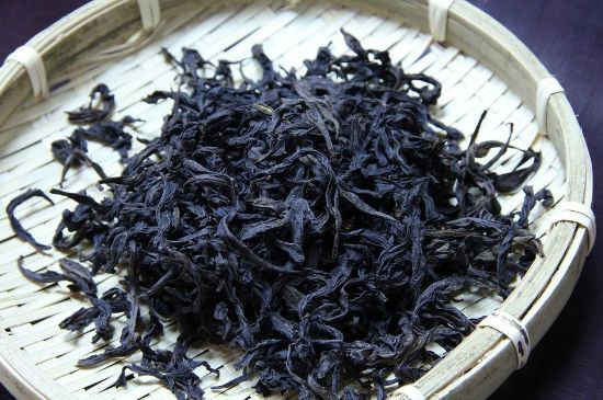 母樹大紅袍給誰喝了，為什么母樹大紅袍叫三棵六株？