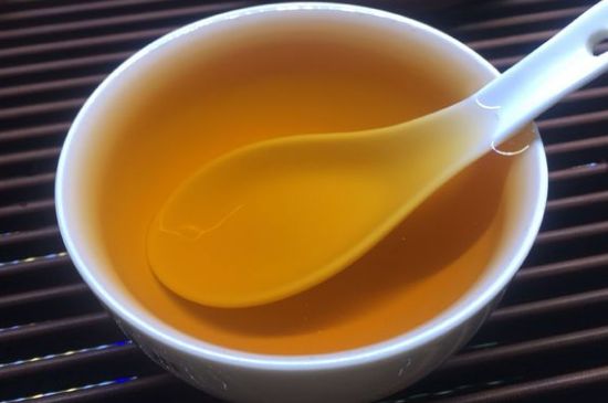 正山小種喝起來苦澀有點(diǎn)酸對嗎，正山小種發(fā)酸有害嗎