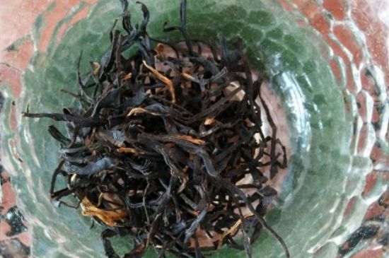 女人晚上喝紅茶好嗎，女人紅茶啥時候喝最好？