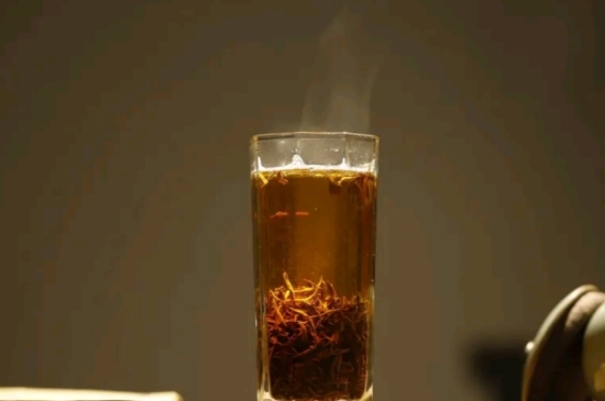 一天3杯紅茶抗癌，常飲紅茶對身體有好處！