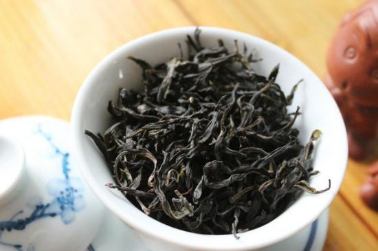 鋸朵仔跟鴨屎香哪個貴，鋸朵子和鴨屎香哪個好喝？